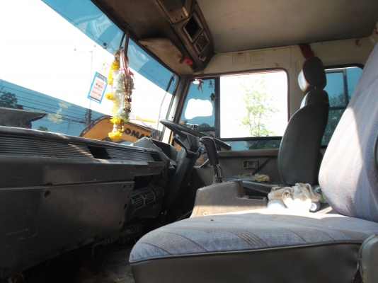 ขายด่วนรถสิบล้อหลงโบสองเผลาดรั้มเครื่อง6D16220แรงม้า