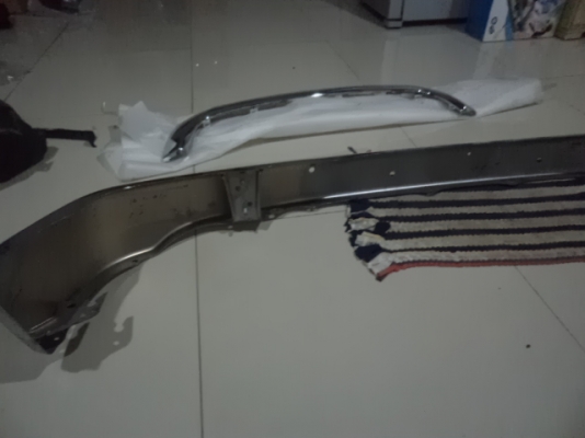 ขายกันชนหน้าชุบ สปอตคูเซอร์ แท้ใหม่