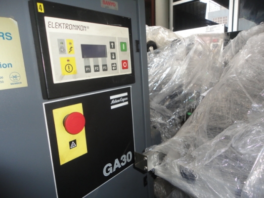 เครื่องปั๊มลมมือสอง ยี่ห้อ atlas copco Model GA 30