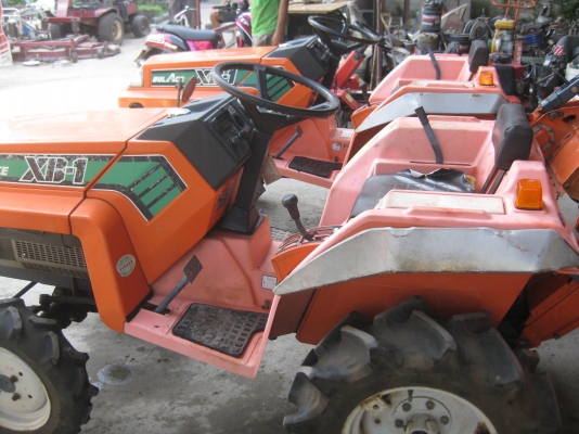 ขายรถไถTRACTOR KUBOTA XB1 BUL ACE 12แรง พร้อมใช้งาน ขายรถไถTRACTOR KUBOTA XB1 BUL ACE 12แรง พร้อมใช้งาน