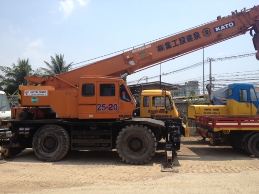 รถเครน25ตัน