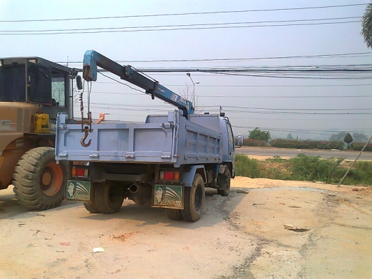 ขายด่วน..รถหกล้อ ISUZU NPR ปี 38 ติดเครน TADANO 2.5 ตัน รถสวยเฟียบ ทั้งคัน สภาพพร้อมใช้ มีทะเบียนครบ ราคาต่อรองได้.