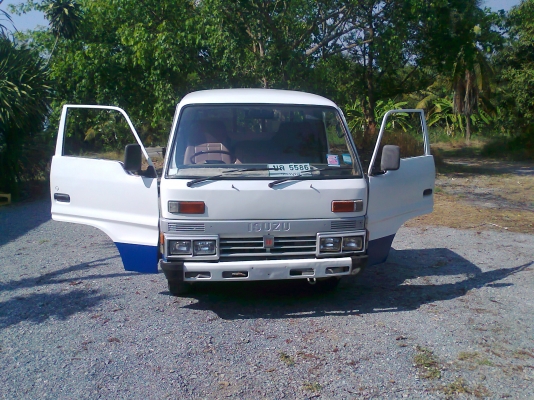 ขายรถกระบะสี่ล้อ ISUZU ป้ายเล็ก เครื่อง 4JA1 85 แรง ทะเบียนเต็มพร้อมโอน