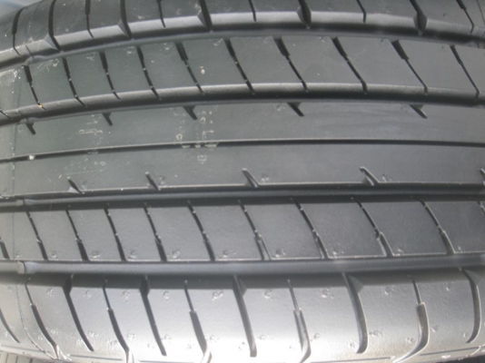 ขายล้อแม็กเดิม mazda2 15"x6" 4รู100 et45+ยาง ปี 13 (081-3747940)