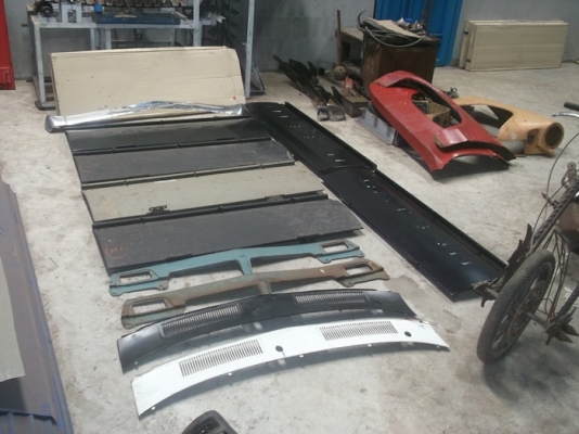 ขายอะไหล่และบอดี้ ดัทสัน 620 521 720 toyota rn10 20 25 มาสด้า 1000  เชิญชมก่อนได้เลยครับ