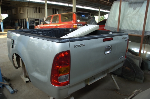 ขายกระบะ vigo cab  สีบรอนซ์เงิน เบอร์สี  1C0