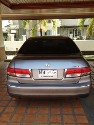Honda Accord 3.0 V 6 ปี 03  ตัวท๊อป ใช้น้อย มือเดียวออกห้อง สมบูรณ์ทุกระบบ
