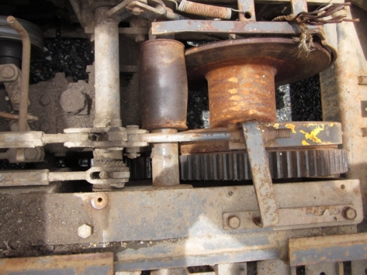 ขาย-รถบรรทุกตีนตะขาบ YANMAR: YCT 25W-1 มีวิ๊นสำหรับลากท่อนไม้/ซุง ได้ดี แทรคเหล็ก