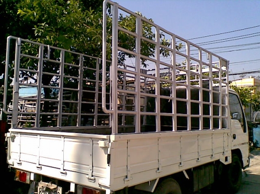 ขาย 4 ล้ออิซูซุบรรทุก NKR รถห้างแท้ ๆ