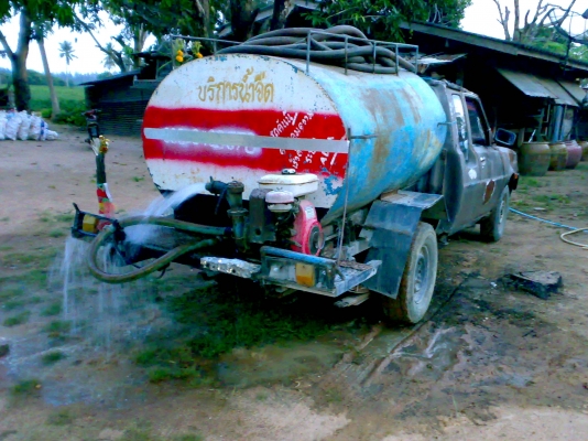 ขายรถน้ำ เฉินหลงแคป เครื่อง RD28  6 สูบ ดีเซล