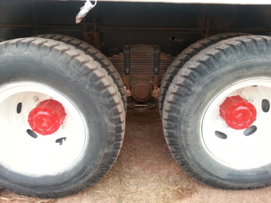 ขายด่วน MITSUBISHI FN527MTF3600สองเพลาดั้มสภาพพร้อมใช้ โทร 0801515451 0811838154