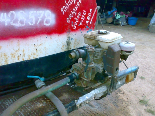 ขายรถน้ำ เฉินหลงแคป เครื่อง RD28  6 สูบ ดีเซล