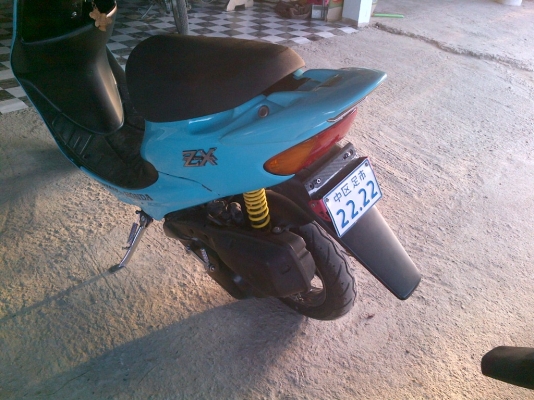 ขาย!ฮอนด้าZX ล้อแม็ก เครื่องแรงวิ่งดีคับ สีสวย แถมท่อตะเเกลง1ใบคับ