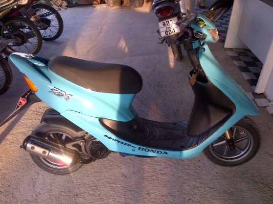 ขาย!ฮอนด้าZX ล้อแม็ก เครื่องแรงวิ่งดีคับ สีสวย แถมท่อตะเเกลง1ใบคับ