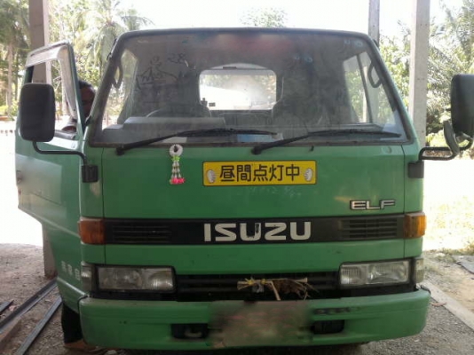 ขายรถ อิซูซุ 6 ล้อ ท้ายลาด กับ รถแบคโฮ 50 UU  สนใจติดต่อ 081 - 6079515