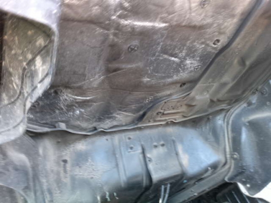 ขายรถ อิซูซุ 6 ล้อ ท้ายลาด กับ รถแบคโฮ 50 UU  สนใจติดต่อ 081 - 6079515