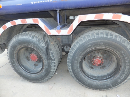 ขายถังน้ำมันถังจุ15000ลิตรโหลดล่างถังสวย(ขายเฉพาะถังน้ำมัน) ขายถังน้ำมันถังจุ15000ลิตรโหลดล่างถังสวย(ขายเฉพาะถังน้ำมัน)