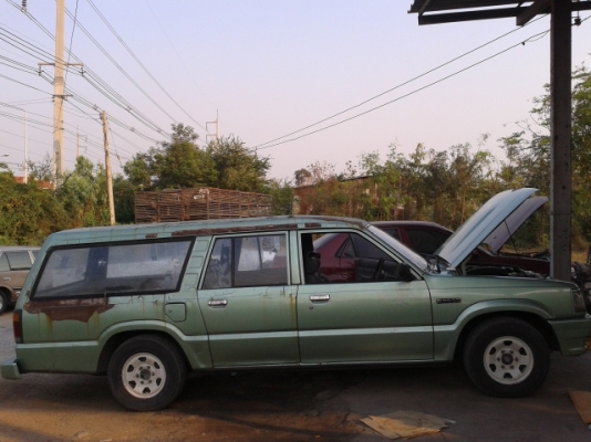 ขอขาย body mazda van ไม่มีเครื่องกับเกียร์