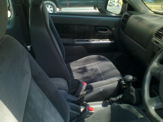 รถกระบะ ISUZU ขับเคลื่อน  4  ล้อ  พร้อมใช้  เครื่องดี  เกียร์ดี สีบรอนทอง รถสวยพร้อมใช้เจ้าของขายเอง