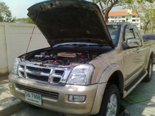 รถกระบะ ISUZU ขับเคลื่อน  4  ล้อ  พร้อมใช้  เครื่องดี  เกียร์ดี สีบรอนทอง รถสวยพร้อมใช้เจ้าของขายเอง