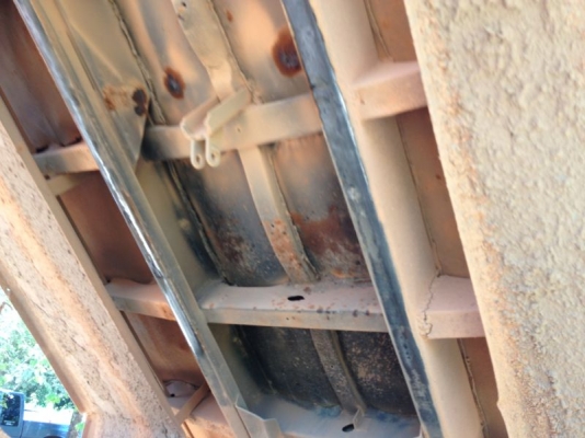 รถมิสซู 10 ล้อดั๊ม FN527M - TD 195 แรงม้า สนใจติดต่อ 081 - 6079515 รถมิสซู 10 ล้อดั๊ม FN527M - TD 195 แรงม้า สนใจติดต่อ 081 - 6079515