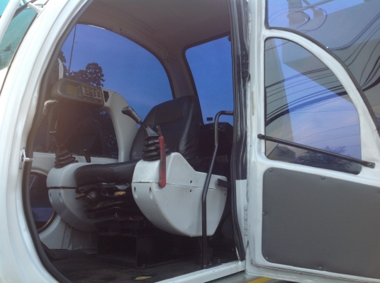 ขายรถแบคโฮ KOBELCO SK200 MARK V ขายรถแบคโฮ KOBELCO SK200 MARK V