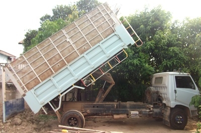 ฝากขาย รถ HINO 6 ล้อดัมพฺ์  117 แรง สภาพพร้อมใช้