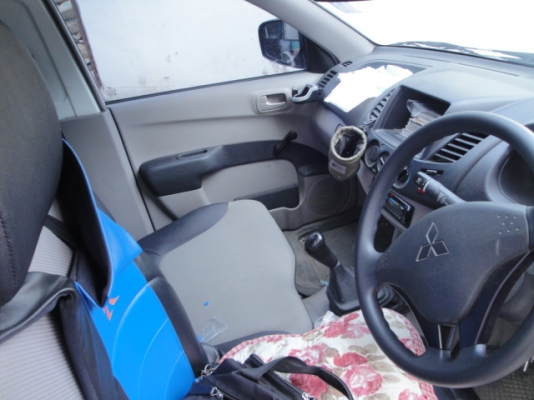 ขายด่วน ! Misubishi Triton 2.4 CNG