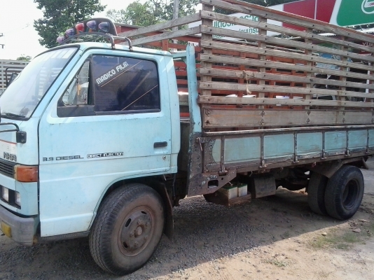 ขายรถห้างอีซูซุ 110 แรง ราคา 285000