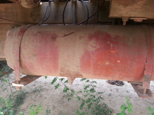 ขาย 10 ล้อ เครื่อง isuzu 6bb1 แซสซีเบนซ์