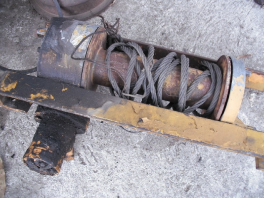 winch ไฮดรอริก ราคา 9500  0816654579