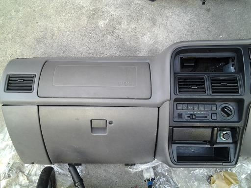 ขายชุดดคอนโซนหน้า ISUZU ดรากอนอาย