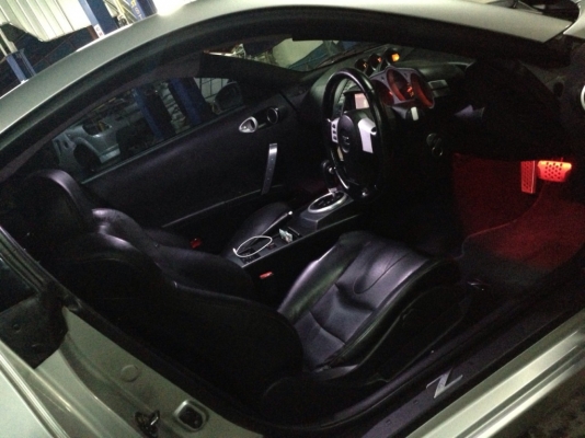 ขาย 350z ตัวรถปี 2004 สีบรอนซ์