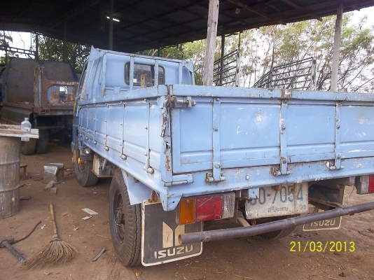 ขายNKR ประกอบ  เครื่อง  100แรง   คานใหญ่  เฟืองท้ายใหญ่