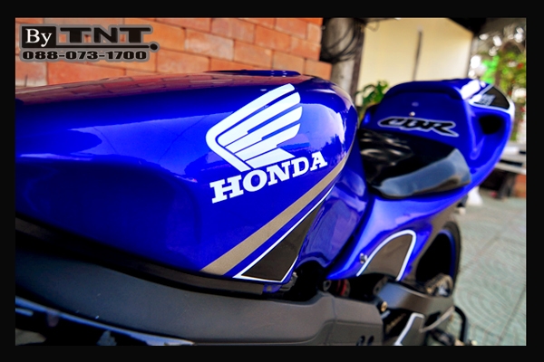 <TNT>ขาย Honda CBR(NC-23) 400 cc./ปี89/สีน้ำเงิน-ดำ/ทะเบียนแท้/แฟริ่งแต่ง..สวยๆ>>>