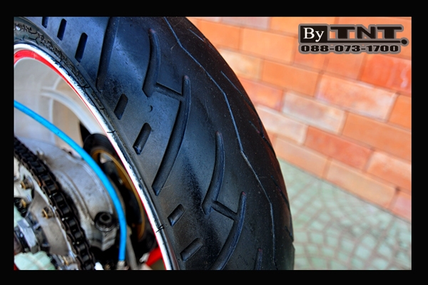 <TNT>ขาย Honda VFR(NC-30) 400 cc./ปี92/สีขาว/ทะเบียนแท้/แฟริ่งแต่ง..สวยๆ>>>>>