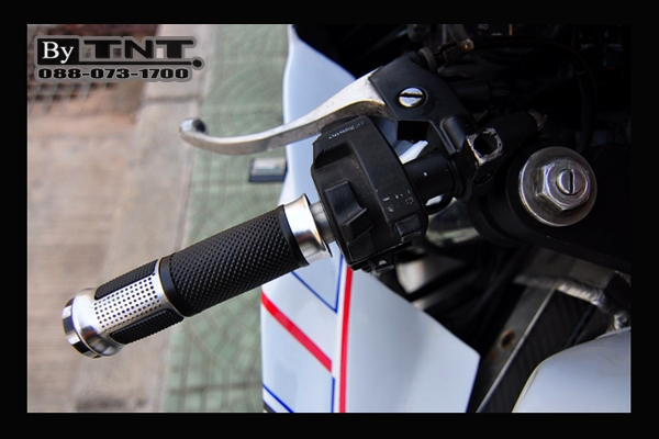 <TNT>ขาย Honda VFR(NC-30) 400 cc./ปี92/สีขาว/ทะเบียนแท้/แฟริ่งแต่ง..สวยๆ>>>>>