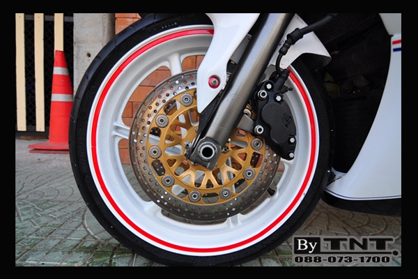 <TNT>ขาย Honda VFR(NC-30) 400 cc./ปี92/สีขาว/ทะเบียนแท้/แฟริ่งแต่ง..สวยๆ>>>>>