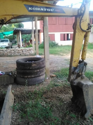 ต้องการขาย KOMATSU ขนาด PC-20 รุ่น 6