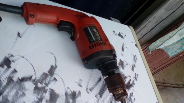 สว่าน MAKTEC MT811 430W สว่าน MAKTEC MT811 430W