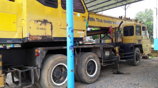 เครน grove 20 ตัน พร้อมใช้งาน