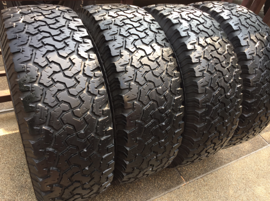 ยาง All BF Goodrich 265 70 17 ปี13 ดอกเยอะ ไม่มีปะ ราคาไม่แพง ยาง All BF Goodrich 265 70 17 ปี13 ดอกเยอะ ไม่มีปะ ราคาไม่แพง