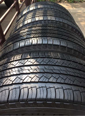 ยาง Michelin 265 60 18 ปี15 ดอกเต็ม ไม่มีปะ ราคาไม่แพง ยาง Michelin 265 60 18 ปี15 ดอกเต็ม ไม่มีปะ ราคาไม่แพง