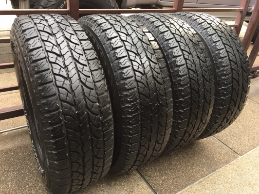 ยาง All Yokohama 235 70 16 ปี12 ดอกเต็ม ไม่มีปะ ราคาไม่แพง ยาง All Yokohama 235 70 16 ปี12 ดอกเต็ม ไม่มีปะ ราคาไม่แพง