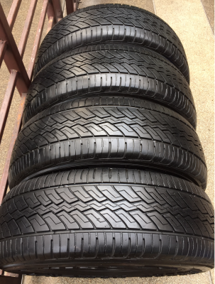 ยาง Achilles 215 70 16 ปี15 ดอกเยอะ พร้อมใช้งาน ราคาไม่แพง