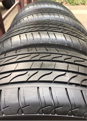 ยาง Michelin 215 55 17 ปี14 ดอกเต็ม ไม่มีปะ เนื้อนิ่มๆ ราคาไม่แพง ยาง Michelin 215 55 17 ปี14 ดอกเต็ม ไม่มีปะ เนื้อนิ่มๆ ราคาไม่แพง