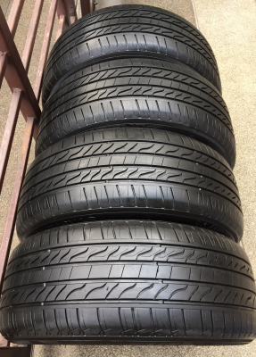 ยาง Michelin 215 55 17 ปี14 ดอกเต็ม ไม่มีปะ เนื้อนิ่มๆ ราคาไม่แพง ยาง Michelin 215 55 17 ปี14 ดอกเต็ม ไม่มีปะ เนื้อนิ่มๆ ราคาไม่แพง