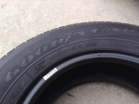 ยาง GOOD YEAR 205-70-15 ปี 16 ครบชุด 4 เส้น 6000 สภาพสวยไม่มีปะไม่บวมไม่กินข้าง ดอกยางเหลือเยอะเอาไปวิ่งกันใด้อีกยาวค่ะ ยาง GOOD YEAR 205-70-15 ปี 16 ครบชุด 4 เส้น 6000 สภาพสวยไม่มีปะไม่บวมไม่กินข้าง ดอกยางเหลือเยอะเอาไปวิ่งกันใด้อีกยาวค่ะ