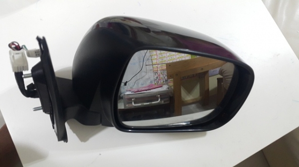 ขายกระจกมองข้าง Toyota Vigo ของใหม่ ของแท้ คู่ละ 3500