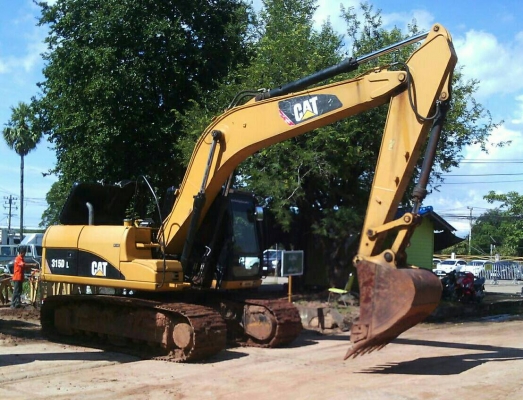 315d รถใหม่ใช้งานในไทย รถประกอบจากญี่ปุ่น ชั่วโมงไม่มากคับ โทรเลย